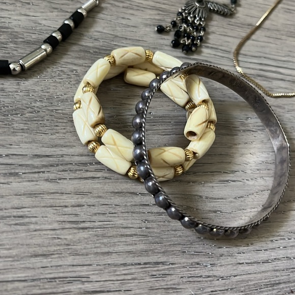 High End Costume Jewelry Bundle - Picture 2 of 6